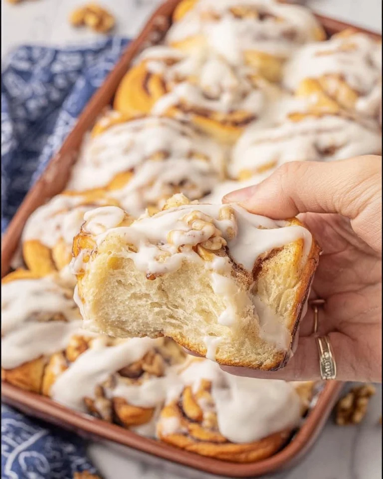 Sticky-Sweet-Pull-Apart-Cinnamon-Rolls-Recipe
